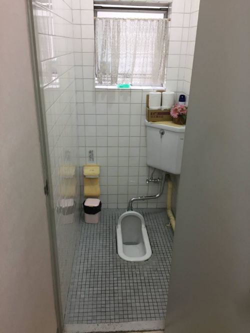 オフィスの女子トイレの改装